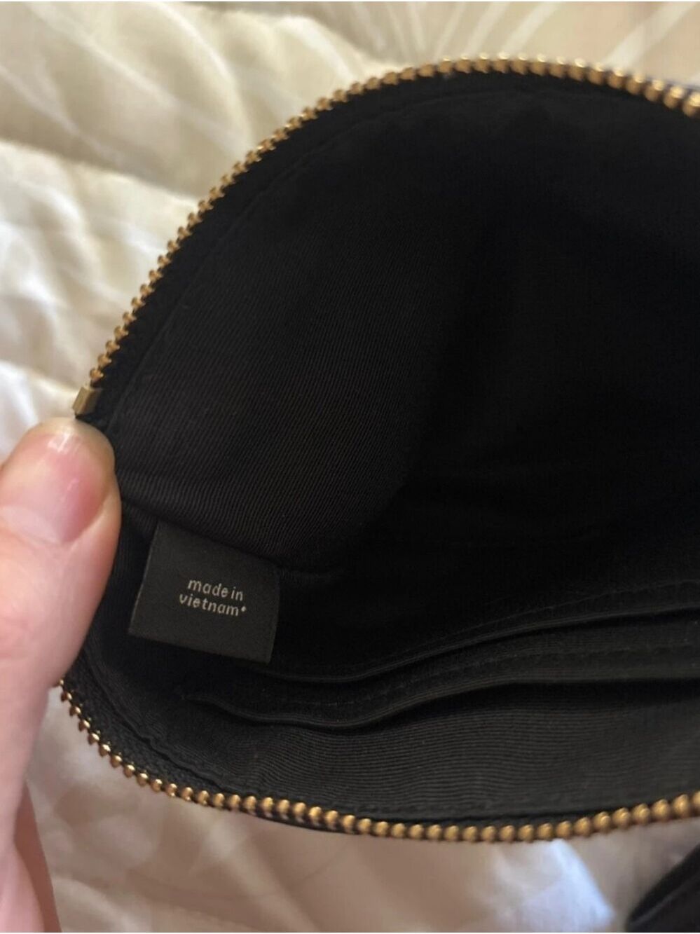 NWOT Coach Black Embossed Patent Leather Wristlet with Gold Logo - Picture 5 of 6